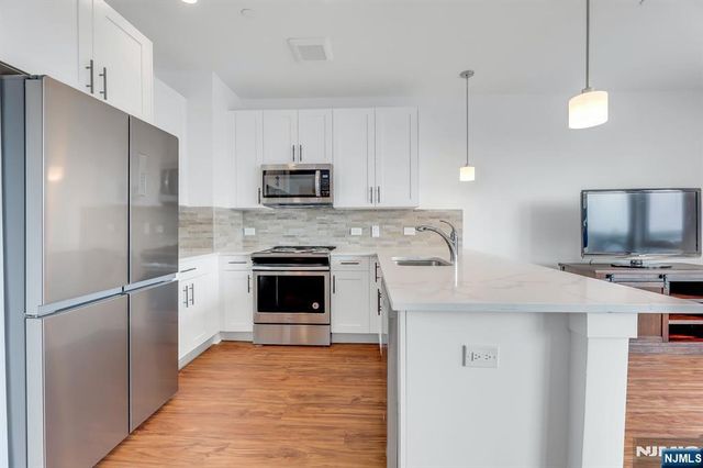 85 Ridge Road 301, North Arlington, NJ 07031