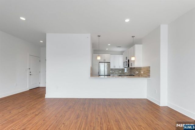 85 Ridge Road 301, North Arlington, NJ 07031