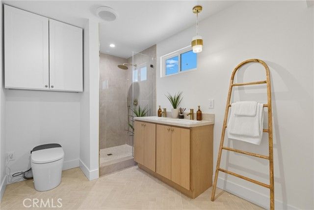 226 Tennyson, Thousand Oaks, CA 91360