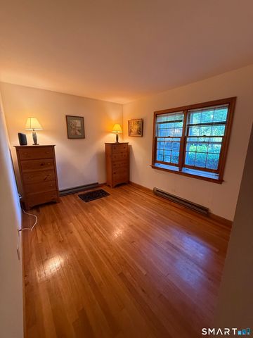 6 Mountain View Lane, New Milford, CT 06776