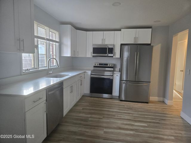 86 Hackett Boulevard Unit 1, Albany, NY 12209