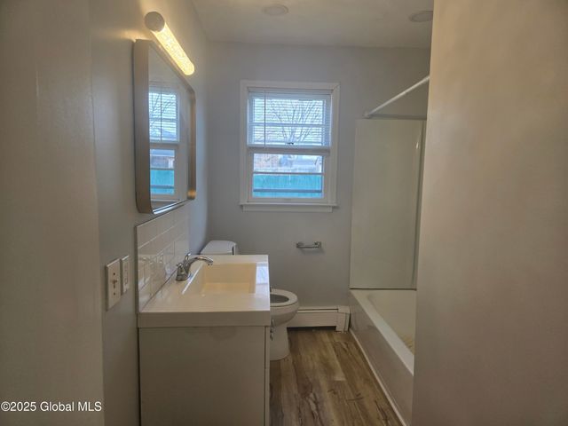 86 Hackett Boulevard Unit 1, Albany, NY 12209