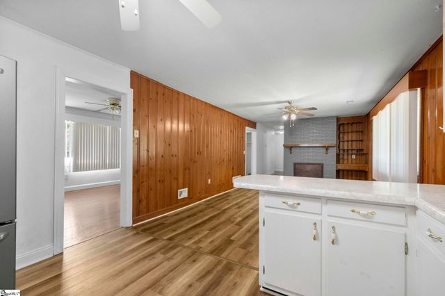 206 Greenbriar Drive, Simpsonville, SC 29680