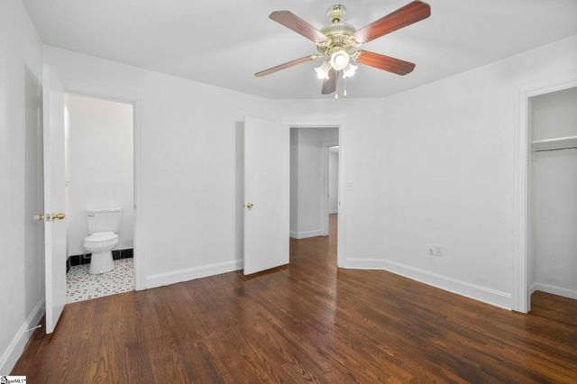 206 Greenbriar Drive, Simpsonville, SC 29680
