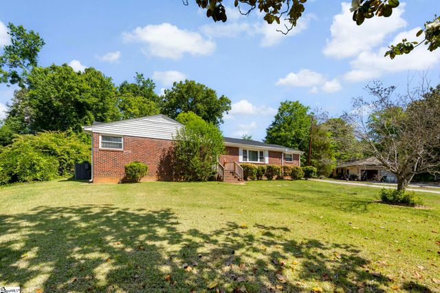 206 Greenbriar Drive, Simpsonville, SC 29680