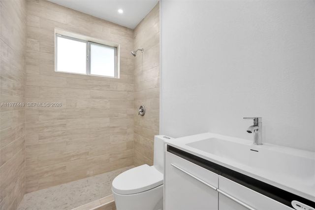 1401 NE 152nd St, North Miami Beach, FL 33162