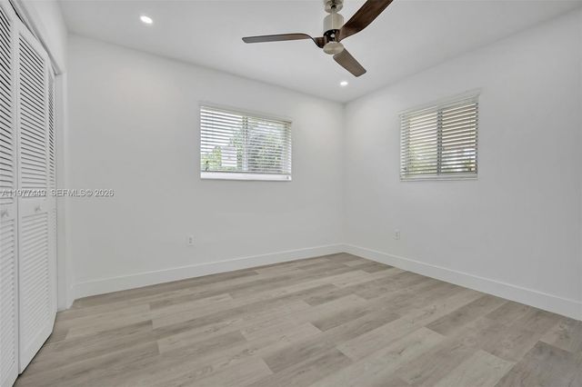 1401 NE 152nd St, North Miami Beach, FL 33162