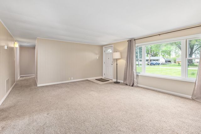 6043 Cardinal Avenue, Portage, IN 46368