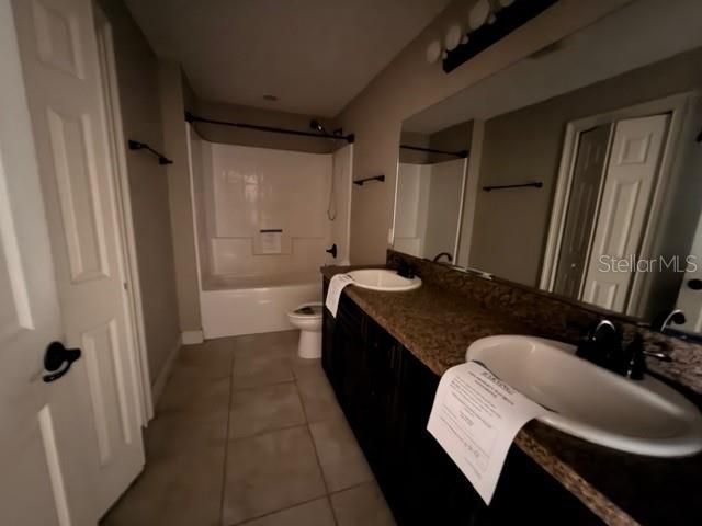 8 REDWOOD RUN COURT, Ocala, FL 34472