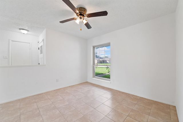 1435 Lazy Spring Drive, Missouri City, TX 77489