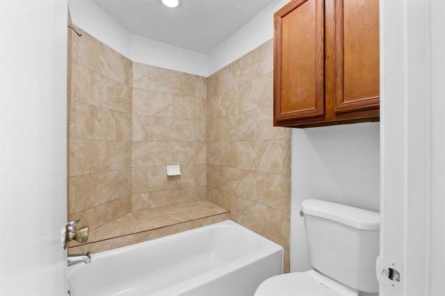 1435 Lazy Spring Drive, Missouri City, TX 77489