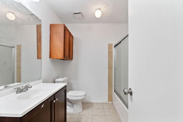 1435 Lazy Spring Drive, Missouri City, TX 77489