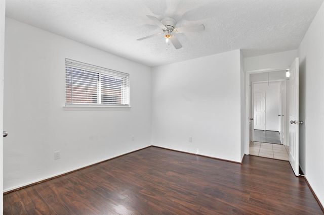 1435 Lazy Spring Drive, Missouri City, TX 77489