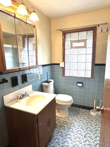 4228 N 52nd STREET, Milwaukee, WI 53216