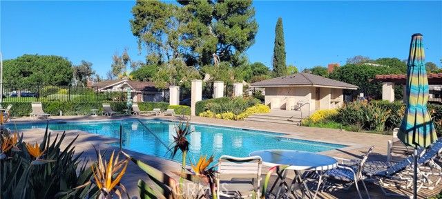 4951 Paseo De Vega, Irvine, CA 92603