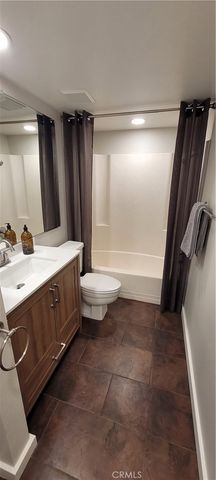 4951 Paseo De Vega, Irvine, CA 92603