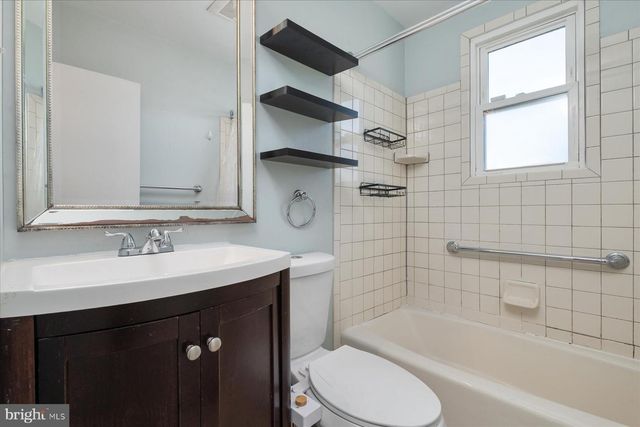 712 DORCHESTER RD, Catonsville, MD 21228