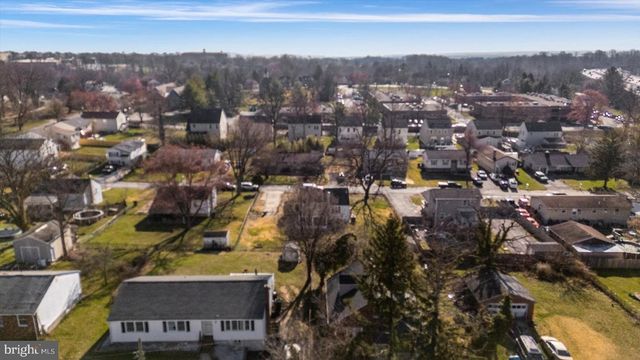 712 DORCHESTER RD, Catonsville, MD 21228