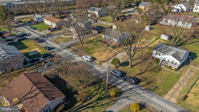 712 DORCHESTER RD, Catonsville, MD 21228