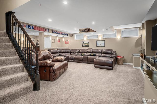 103 Mackintosh Lane, O'fallon, MO 63368