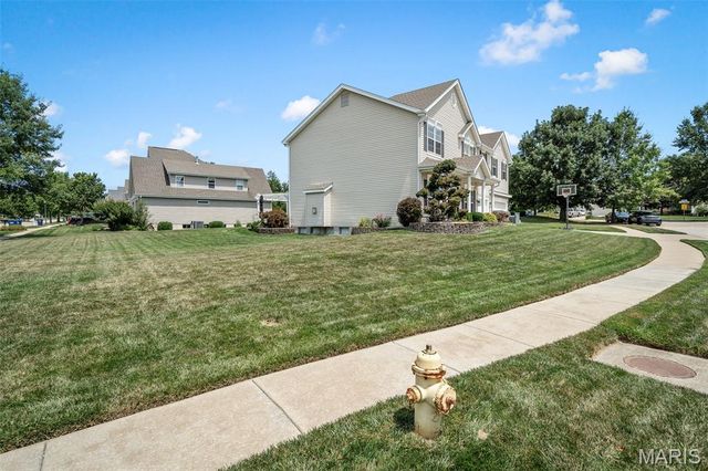 103 Mackintosh Lane, O'fallon, MO 63368