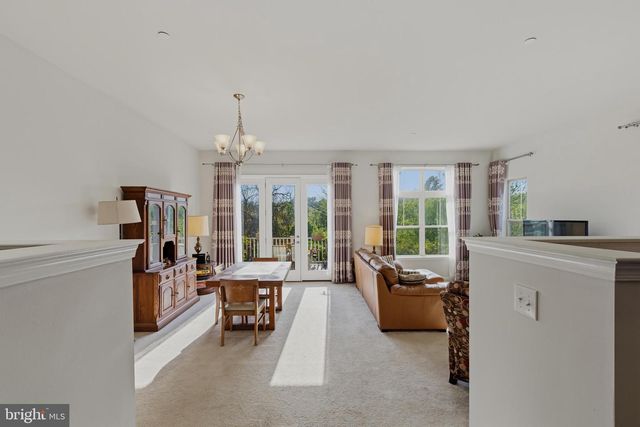 332 REDBUD LN, Kennett Square, PA 19348