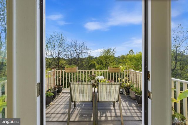 332 REDBUD LN, Kennett Square, PA 19348