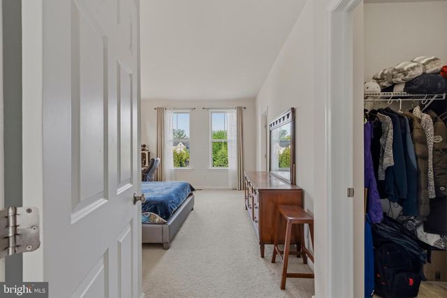 332 REDBUD LN, Kennett Square, PA 19348