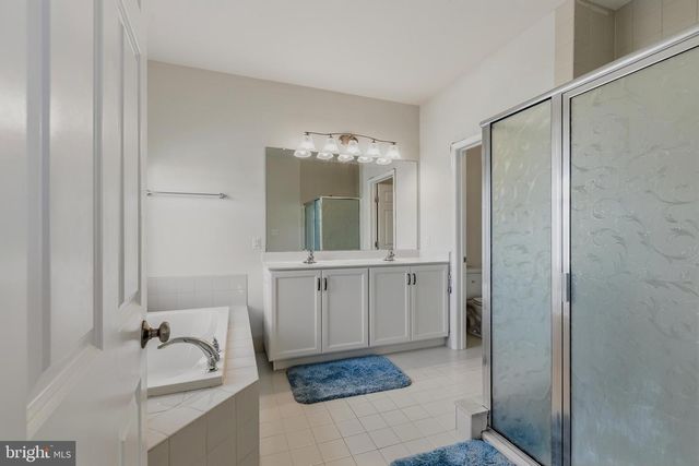 332 REDBUD LN, Kennett Square, PA 19348