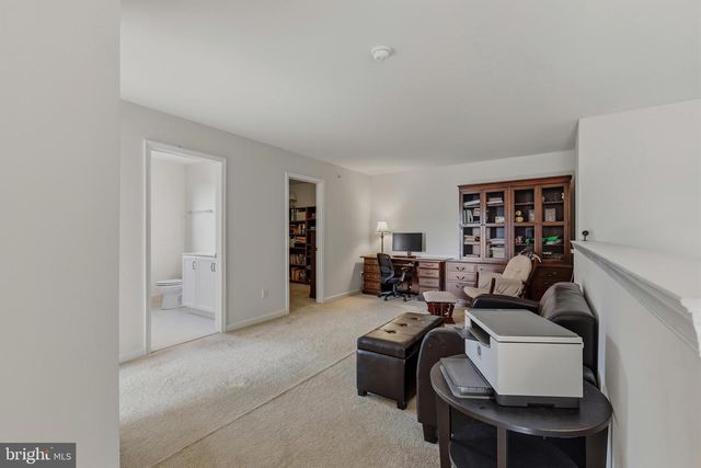 332 REDBUD LN, Kennett Square, PA 19348
