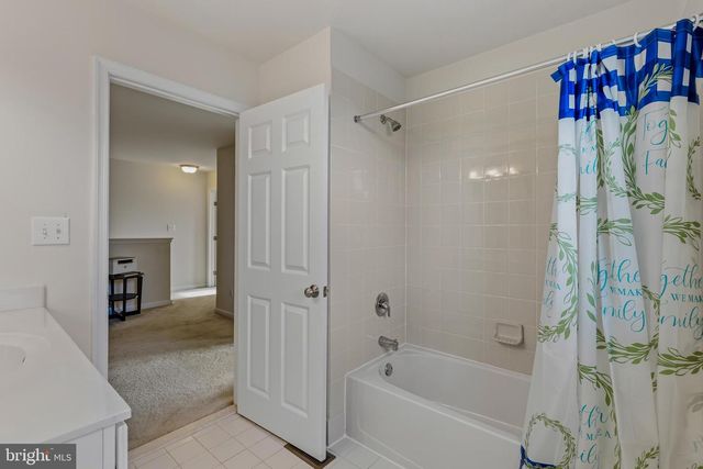 332 REDBUD LN, Kennett Square, PA 19348