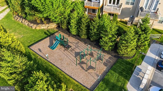 332 REDBUD LN, Kennett Square, PA 19348