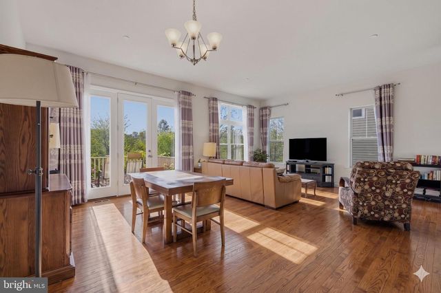 332 REDBUD LN, Kennett Square, PA 19348