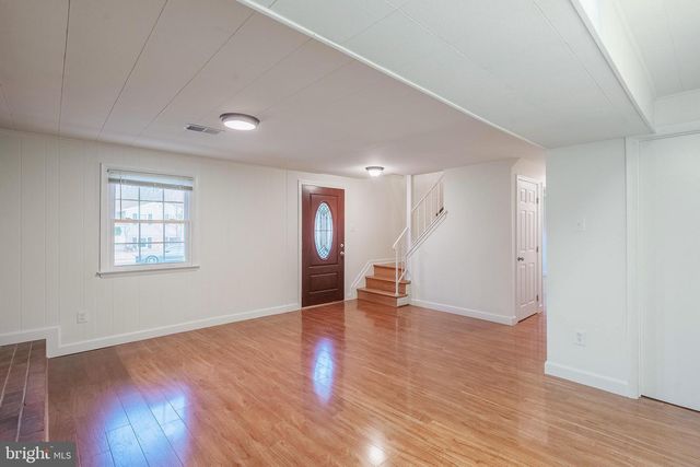 13715 SMALLWOOD CT, Chantilly, VA 20151