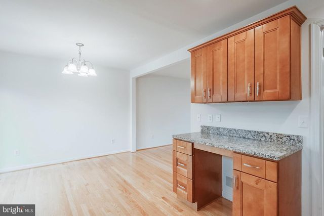 13715 SMALLWOOD CT, Chantilly, VA 20151