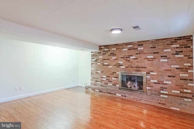 13715 SMALLWOOD CT, Chantilly, VA 20151