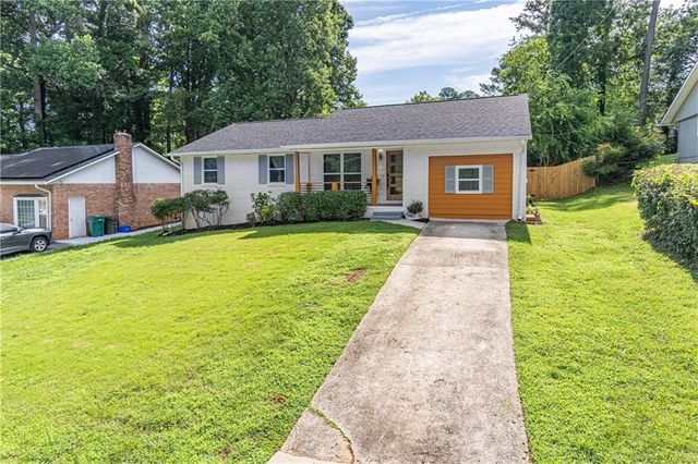 2471 Spring Drive SE, Smyrna, GA 30080
