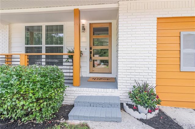 2471 Spring Drive SE, Smyrna, GA 30080