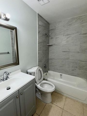 9392 Affirmed Lane, Boca Raton, FL 33496