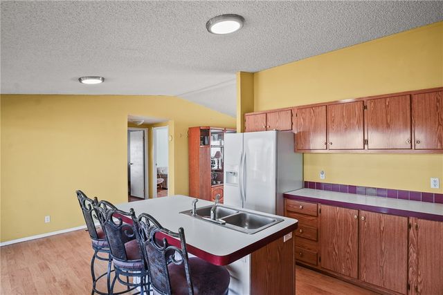 1354 S Don Luis Road, Golden Valley, AZ 86413