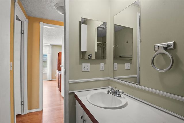 1354 S Don Luis Road, Golden Valley, AZ 86413