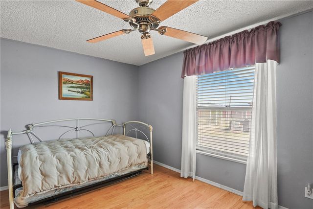 1354 S Don Luis Road, Golden Valley, AZ 86413