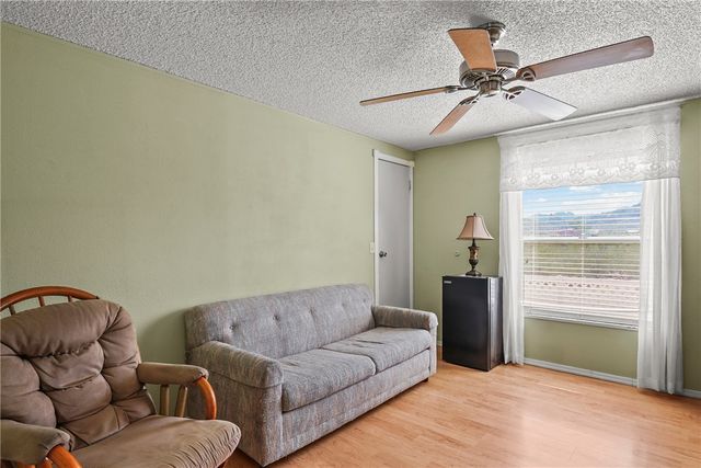 1354 S Don Luis Road, Golden Valley, AZ 86413