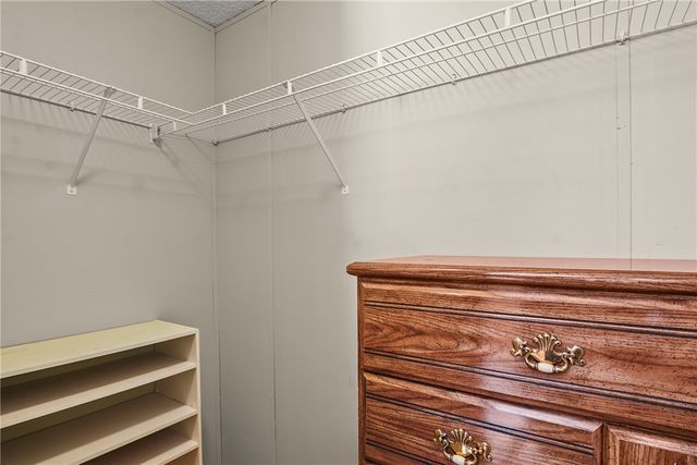 1354 S Don Luis Road, Golden Valley, AZ 86413