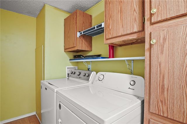 1354 S Don Luis Road, Golden Valley, AZ 86413