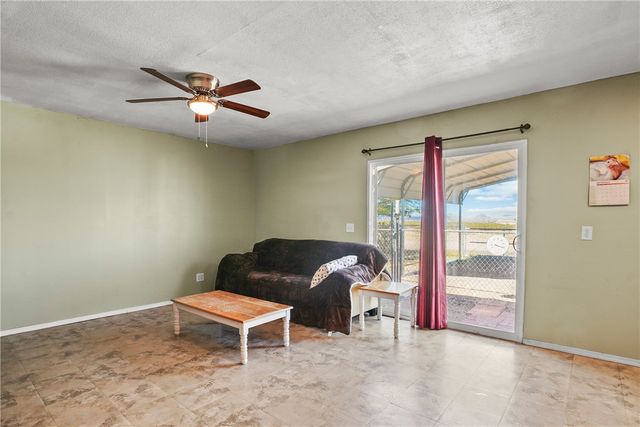 1354 S Don Luis Road, Golden Valley, AZ 86413