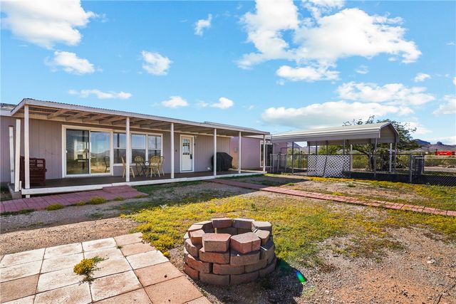 1354 S Don Luis Road, Golden Valley, AZ 86413