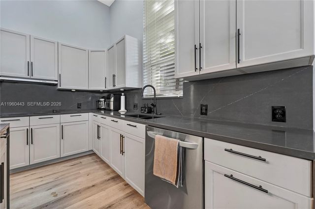 5046 SW 162nd Avenue, Miramar, FL 33027