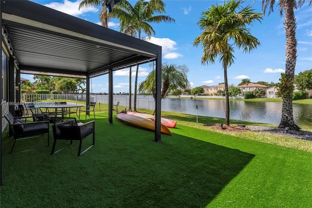 5046 SW 162nd Avenue, Miramar, FL 33027