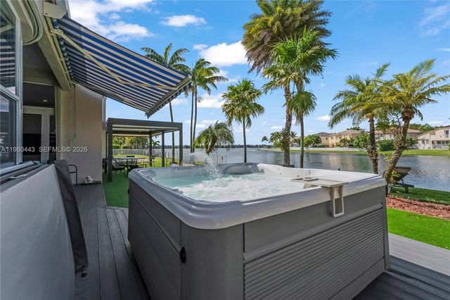 5046 SW 162nd Avenue, Miramar, FL 33027
